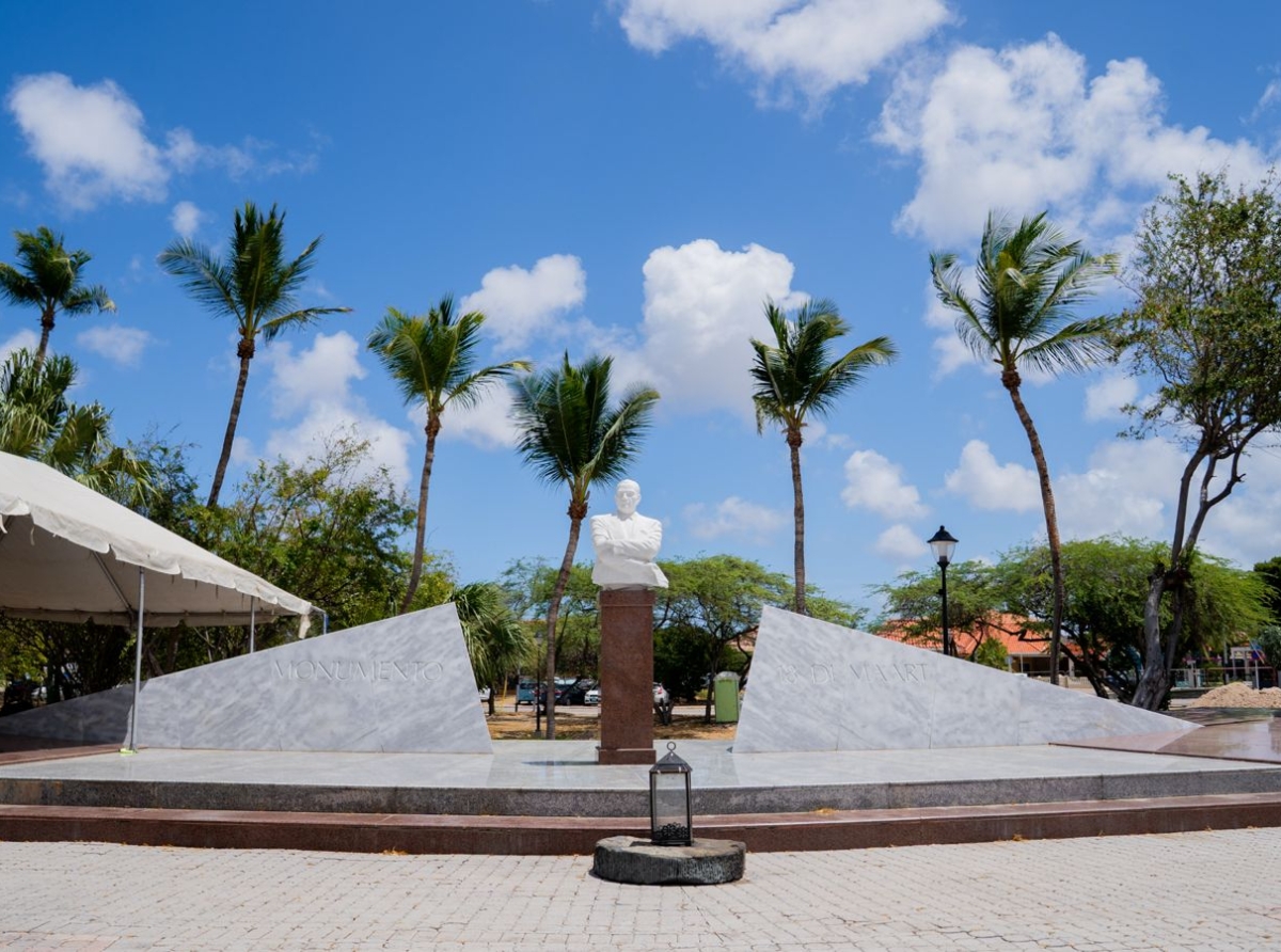 Trabaonan di mantencion na Monumento 18 di Maart